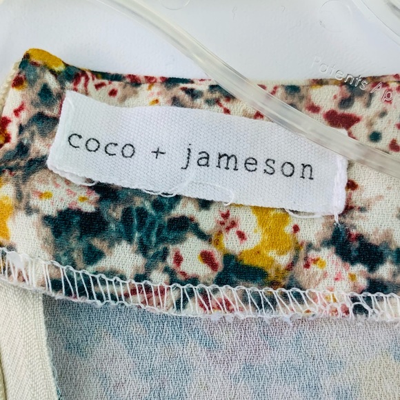 Coco + Jameson Boho Lace Up Floral Bell Sleeves Romper - Picture 6 of 12